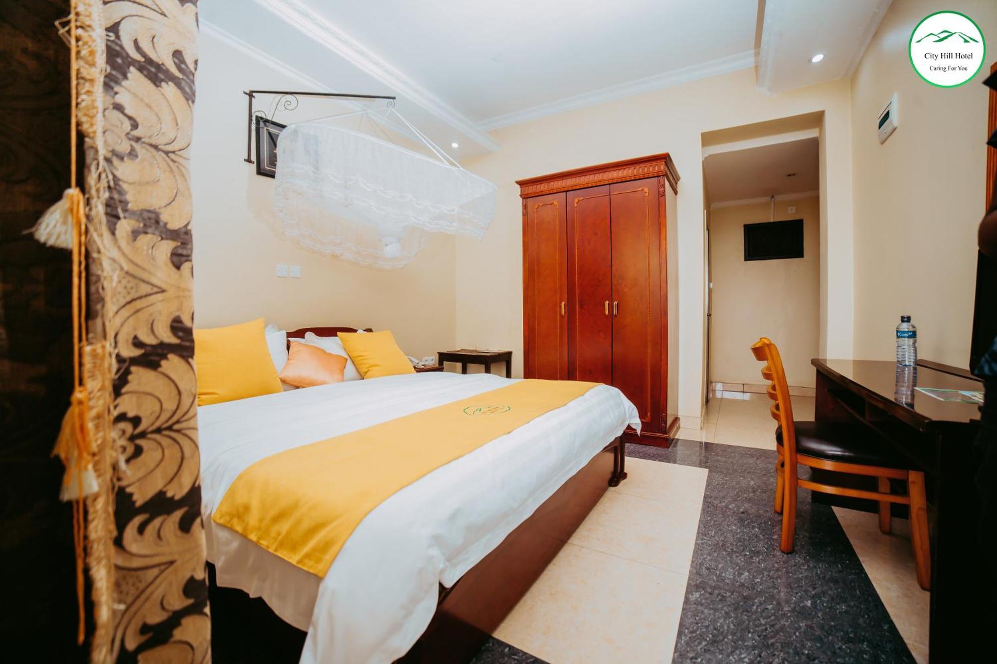 City Hill Hotel Бужумбура Екстер'єр фото