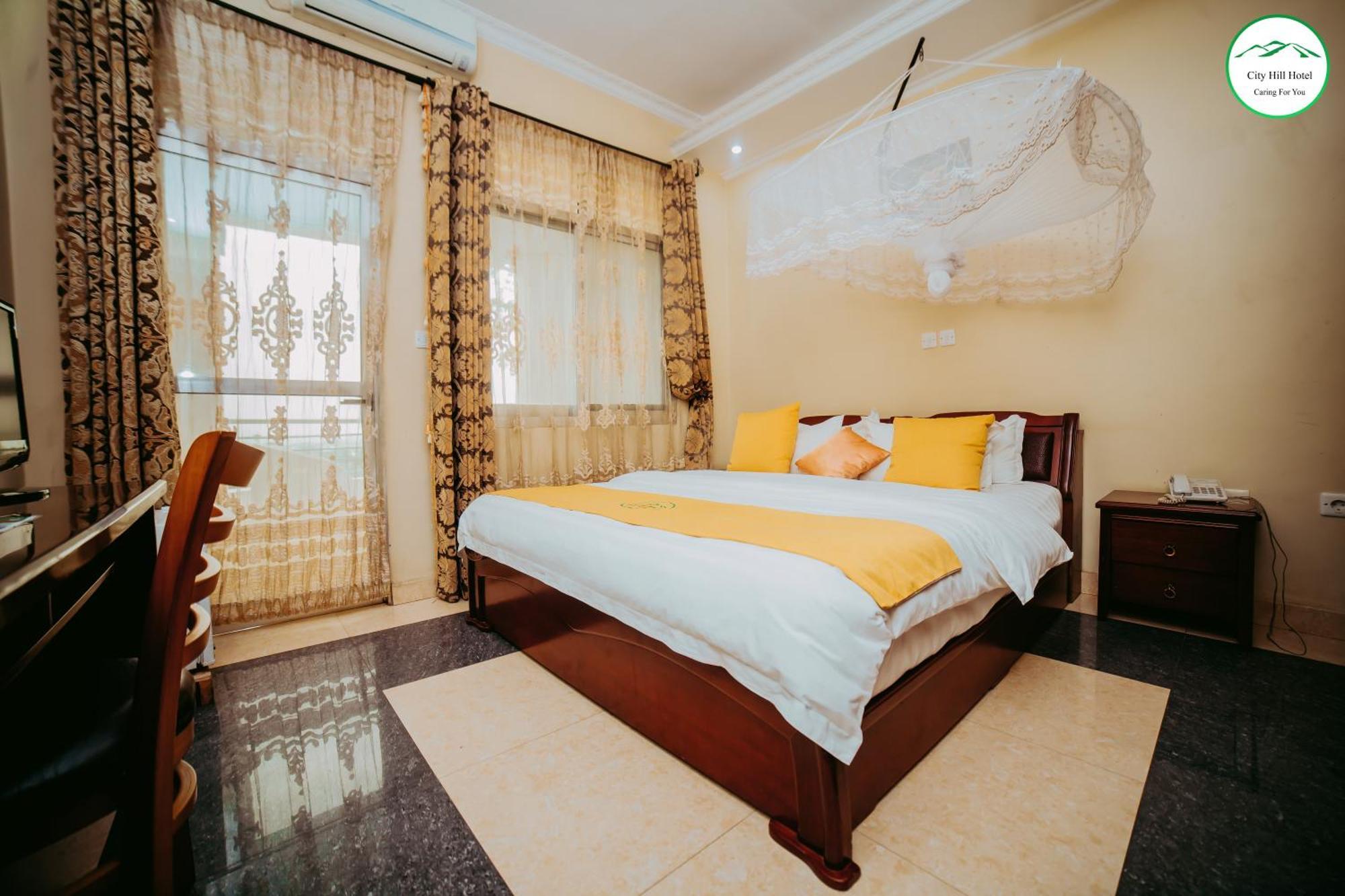 City Hill Hotel Бужумбура Екстер'єр фото