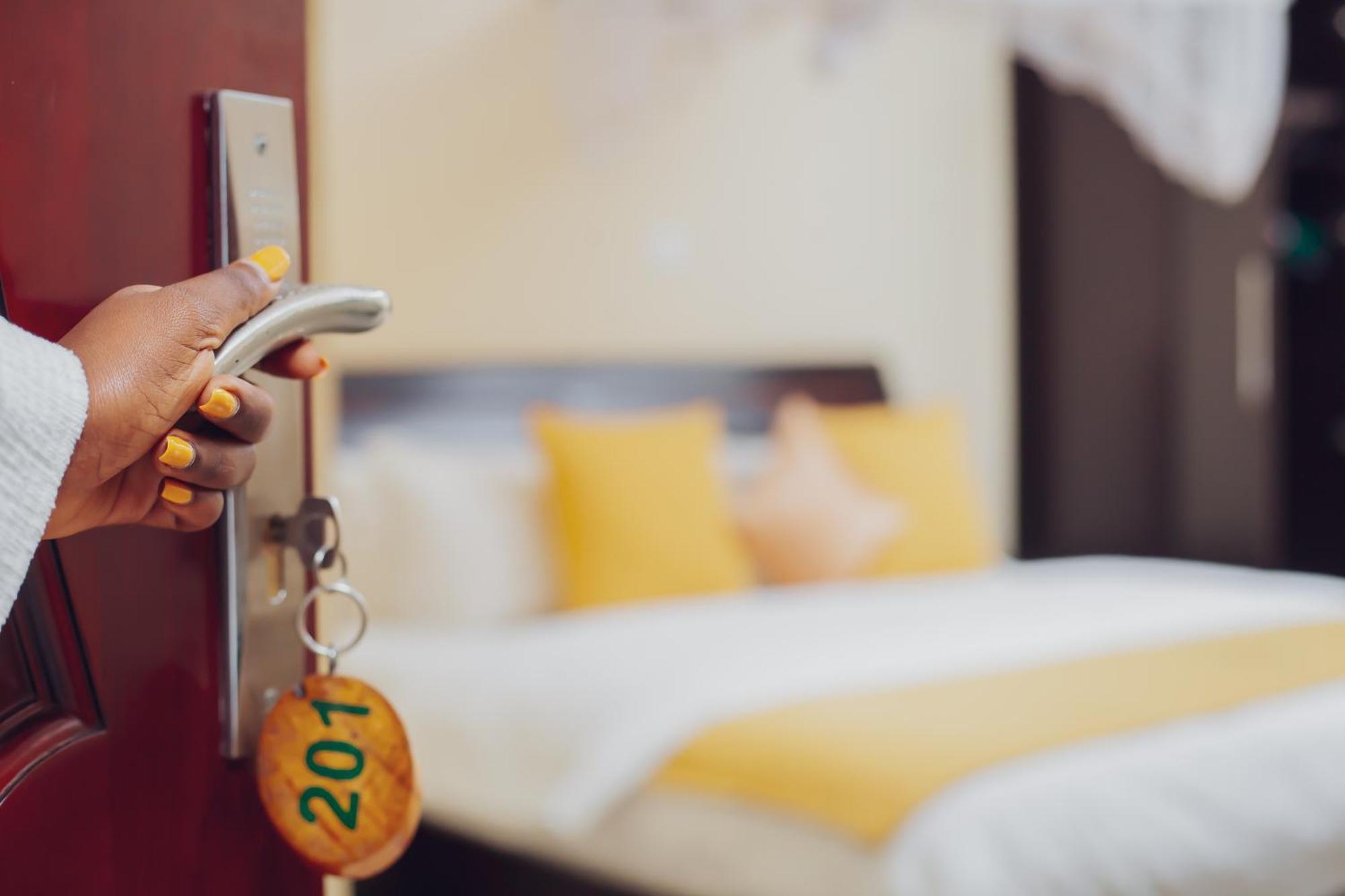 City Hill Hotel Бужумбура Екстер'єр фото