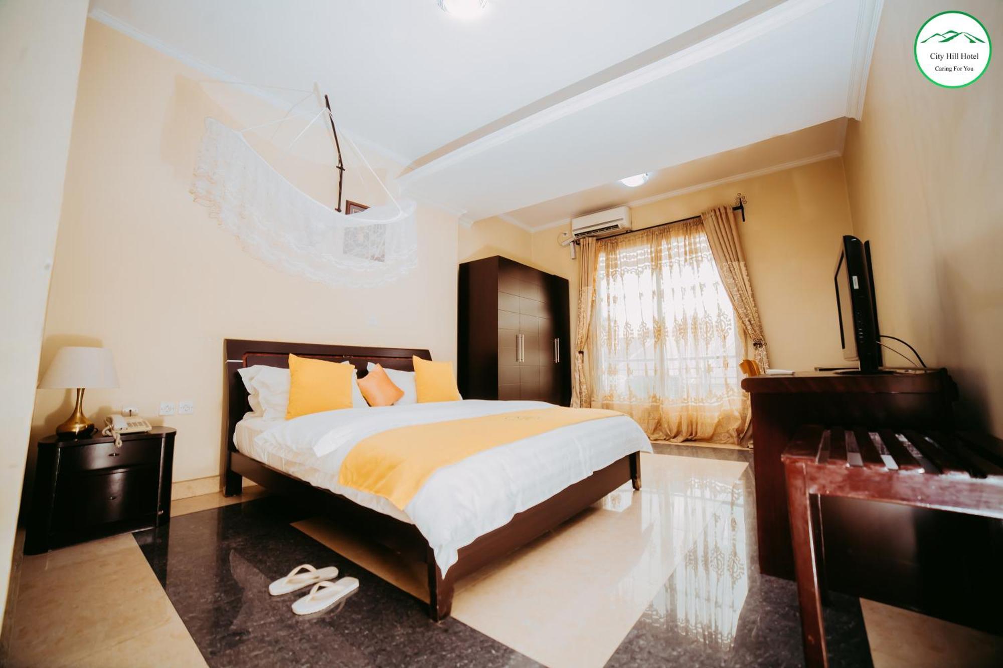City Hill Hotel Бужумбура Екстер'єр фото